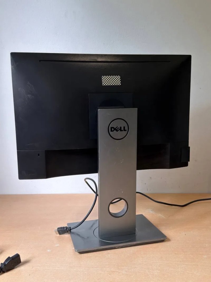 Монітор Dell 22″ — 2 шт. у наявності — фото 3