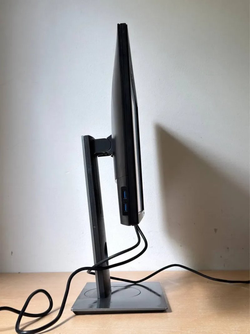 Монітор Dell 22″ — 2 шт. у наявності — фото 5