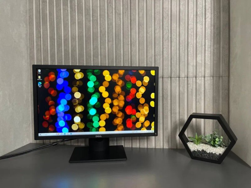 Монітор DELL 24 дюйми — фото 3