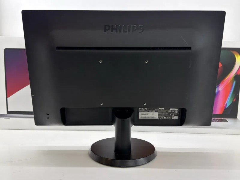 Монітор Philips 193v5L / 18.5" (1366х768) TN/1x VGA — фото 3