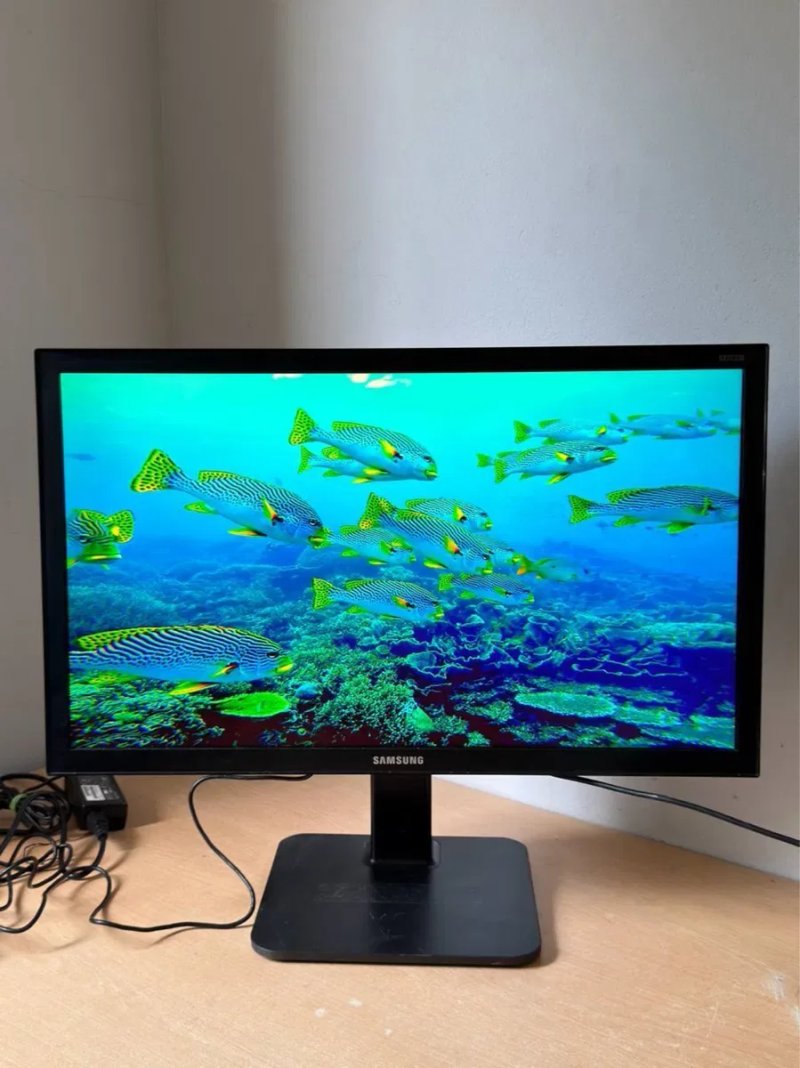Монітор Philips 21,5″ / Full HD / HDMI — фото 7