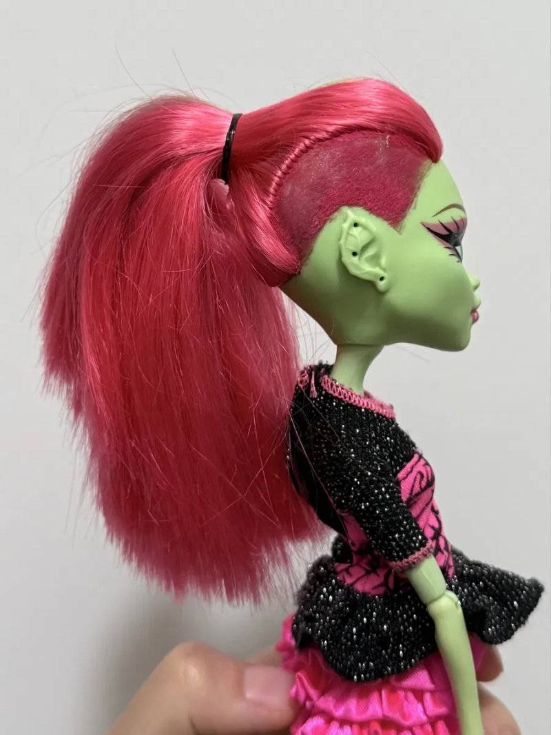 Монстер хай нюд запчастини дьюс твайла робека венера monster high — фото 3
