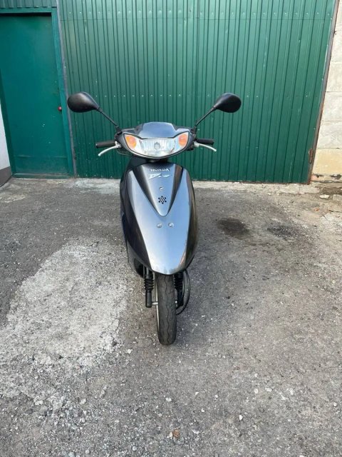 Мопед Honda dio af 68