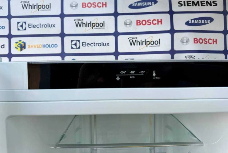 Морозильна камера Electrolux б/в 185cм металік суха заморозка #07431 — фото 4