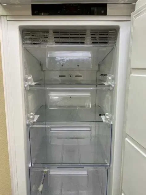 Морозильна камера Ikea FRYSA 1,8 м No Frost б/в .Гарантія. Занос Німеччина. Самовивіз — фото 4