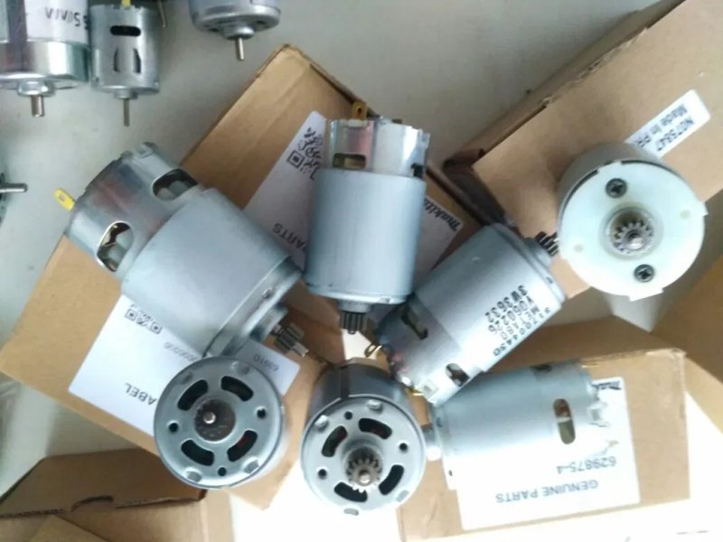 Мотор rs550 пилка 21v rs755 двигун 775 шуруповерт 12 двигун 14.4v 18v — фото 6