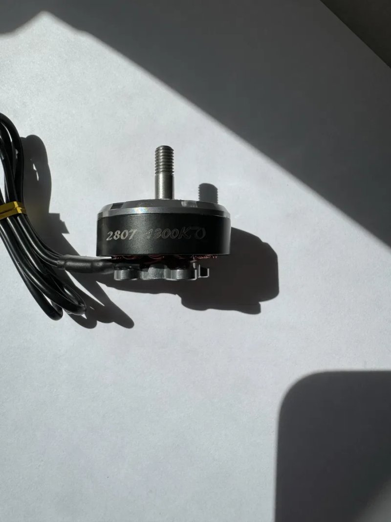 Моторы для FPV Brother Hobby 2807 1300KV — фото 2