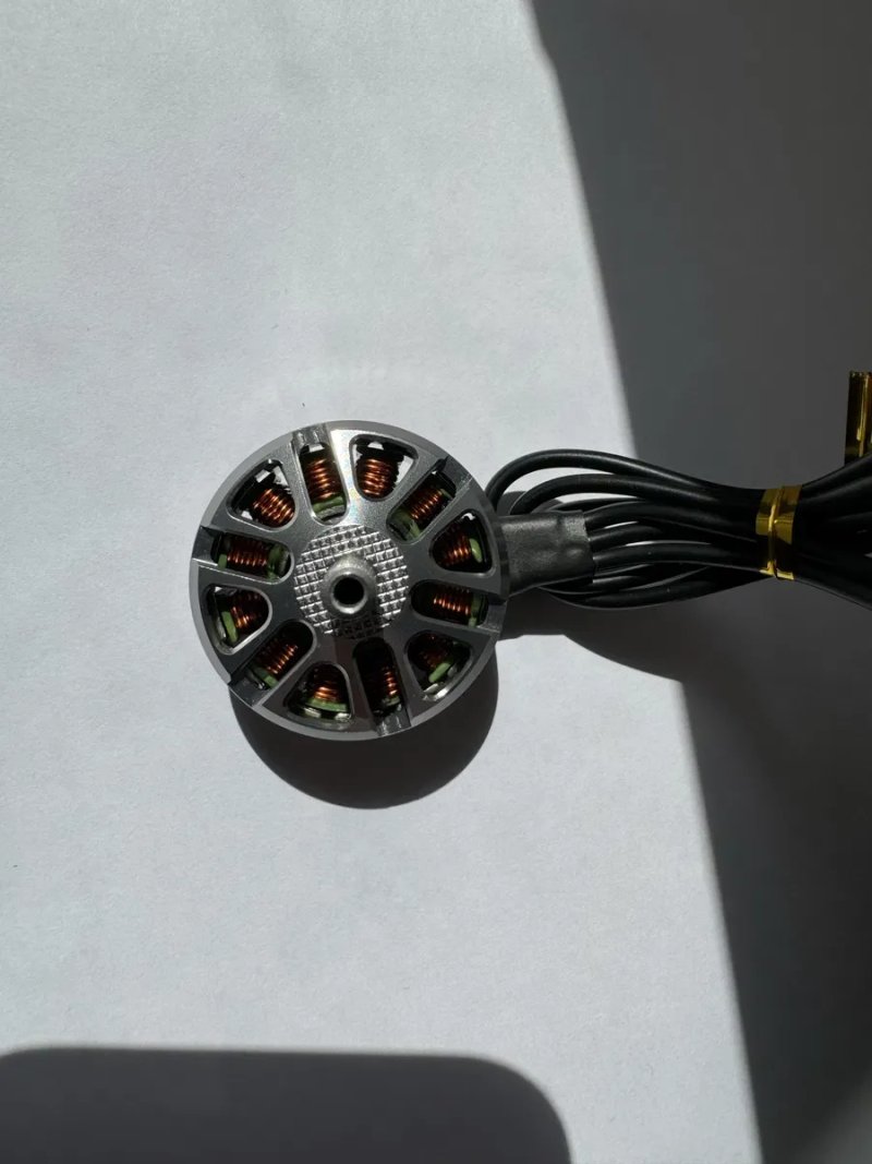 Моторы для FPV Brother Hobby 2807 1300KV — фото 3
