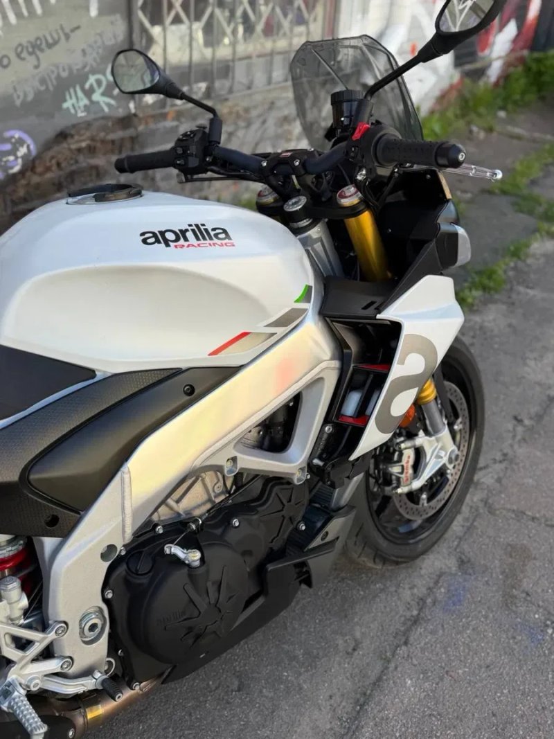Мотоцикл Aprilia Tuono V4 2022 рік — фото 6