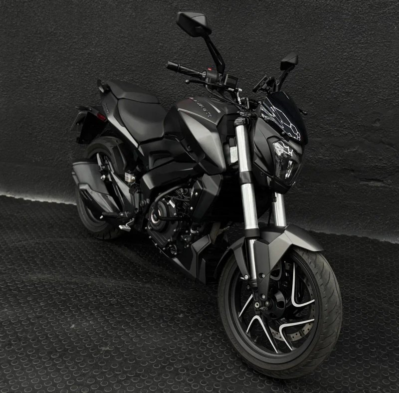 Мотоцикл Bajaj Dominar 400 2021 рік — фото 2
