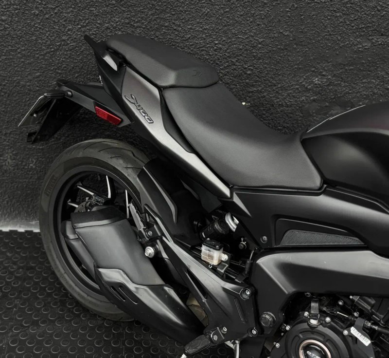 Мотоцикл Bajaj Dominar 400 2021 рік — фото 4