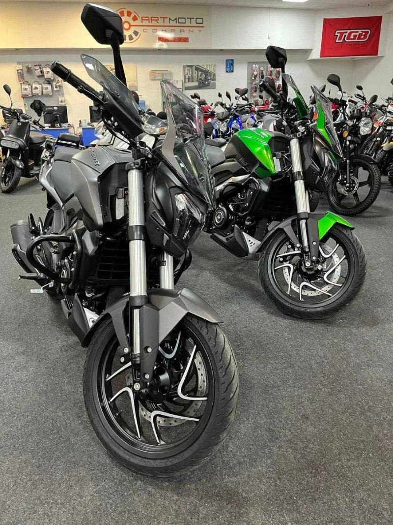 Мотоцикл Bajaj Dominar 400 — фото 4