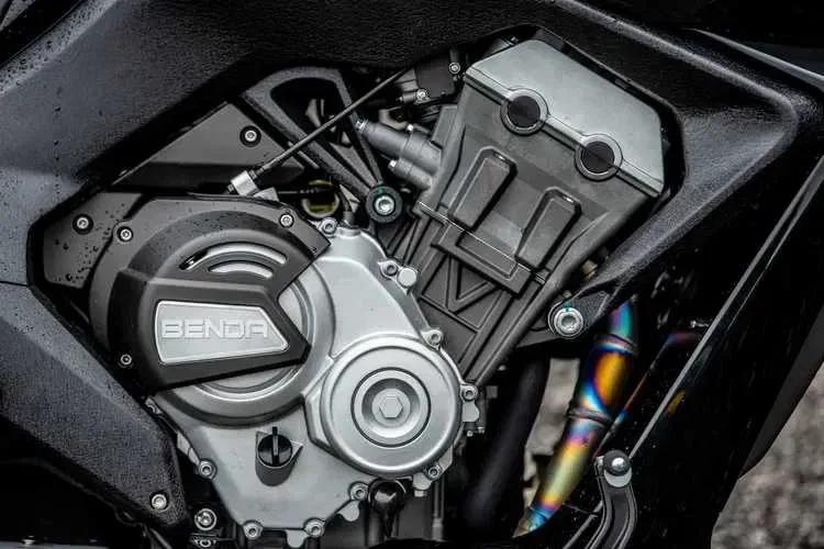 Мотоцикл BENDA LFС 700 PRO — фото 6