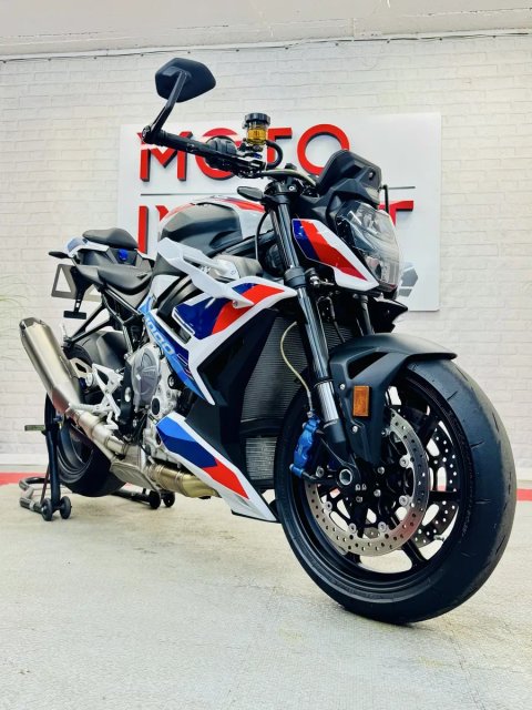 Мотоцикл BMW M1000R тільки з Японії в оригіналі