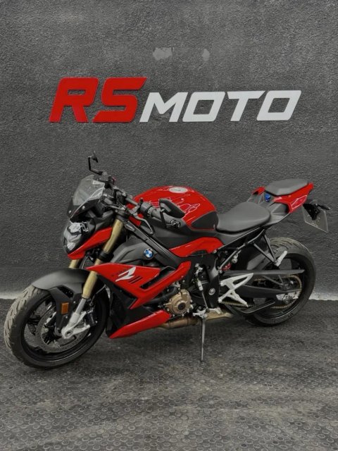 Мотоцикл BMW S 1000 R 2021 рік