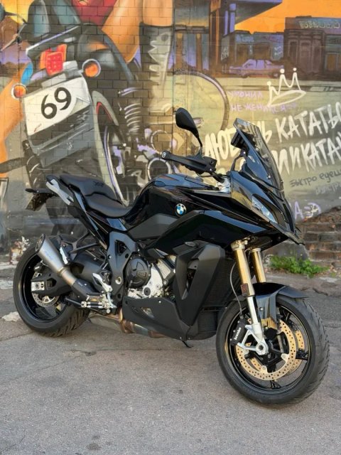 Мотоцикл BMW S 1000 XR 2026 рік