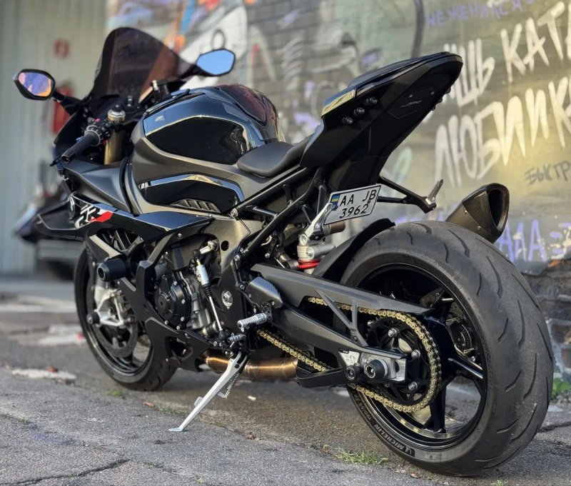Мотоцикл BMW S1000 RR 2024 рік — фото 3