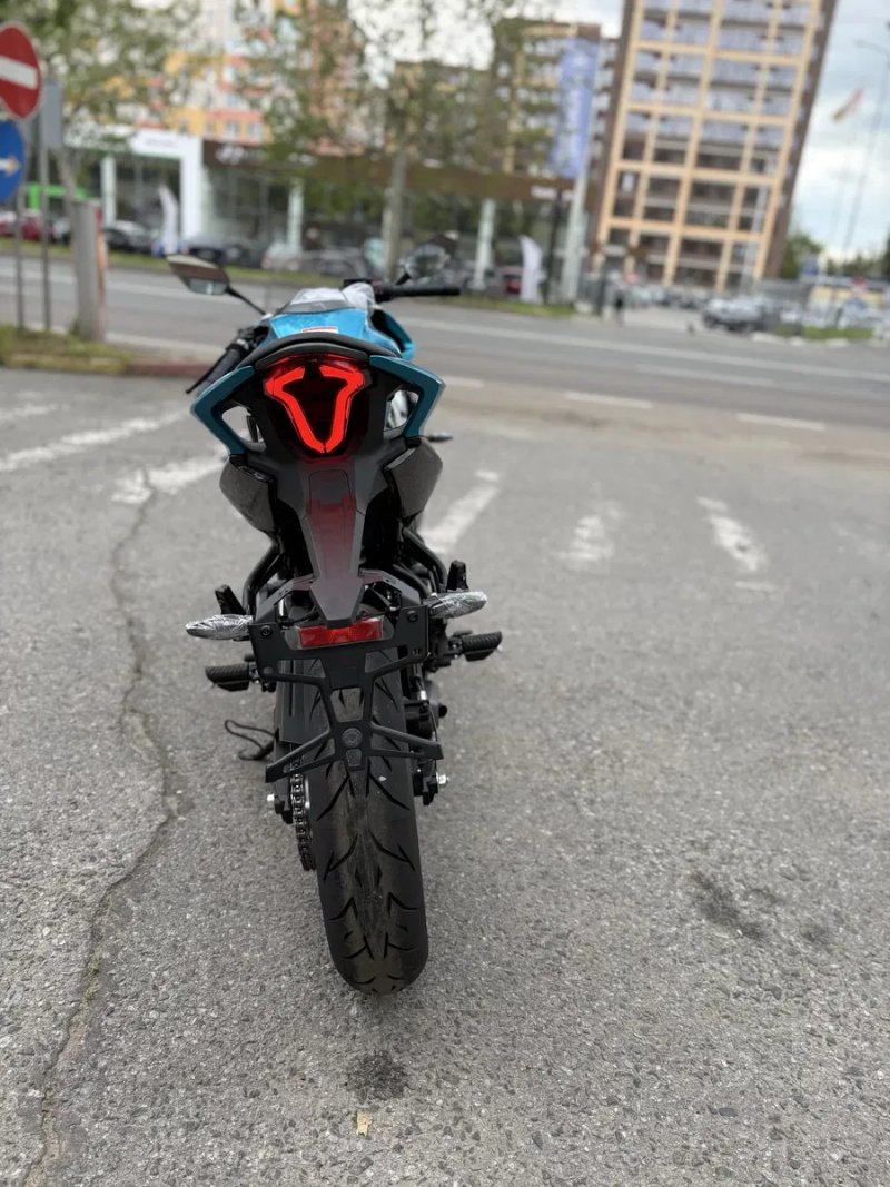 Мотоцикл CFMOTO 250SR LITE — фото 3