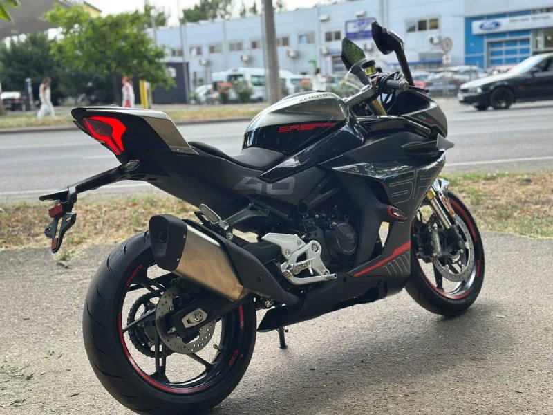 Мотоцикл CFMOTO 450SR — фото 4