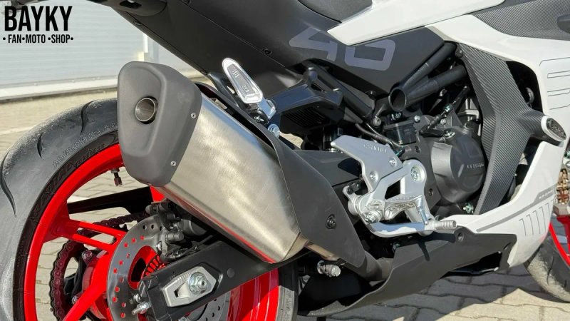 Мотоцикл CFMOTO 450SR в наявності — фото 4