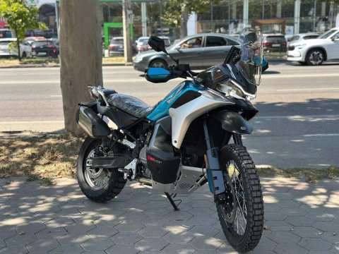 Мотоцикл CFMOTO 800MT-X