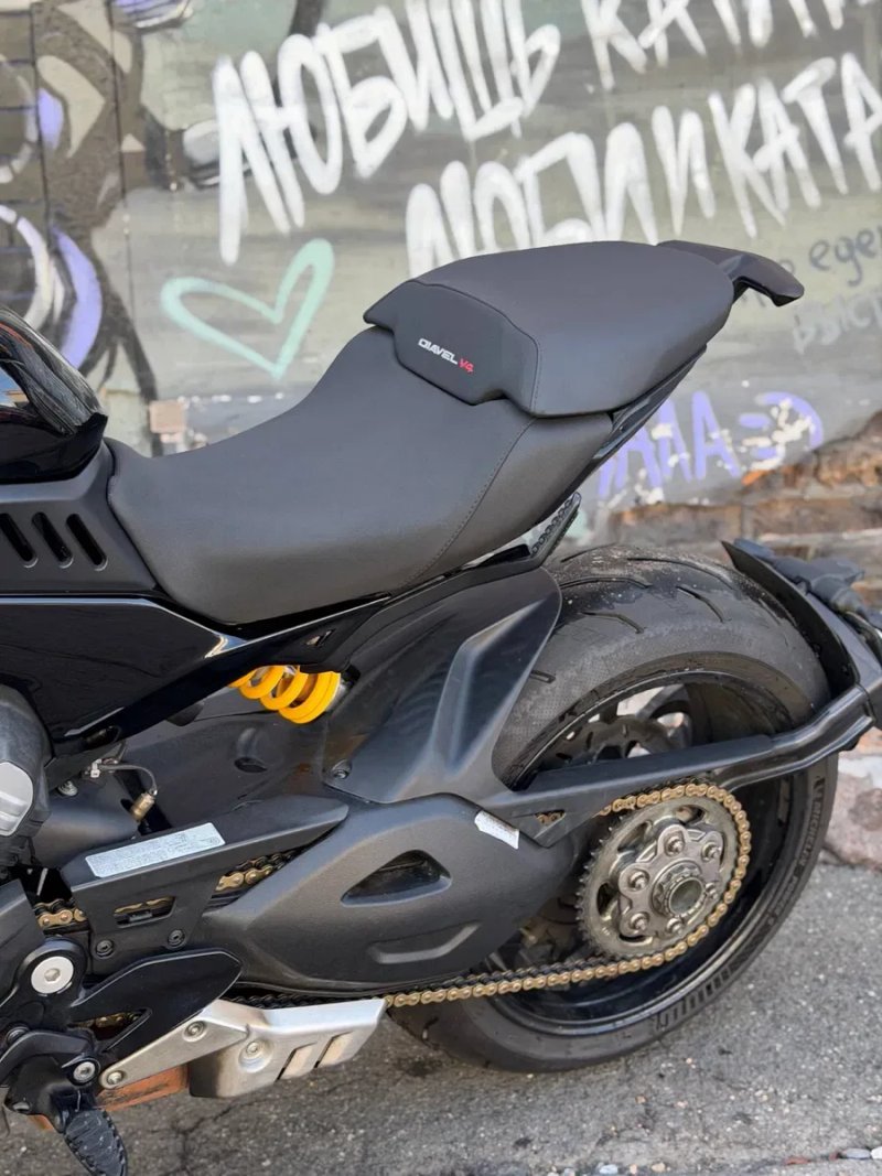 Мотоцикл Ducati Diavel V4 2024 рік — фото 8