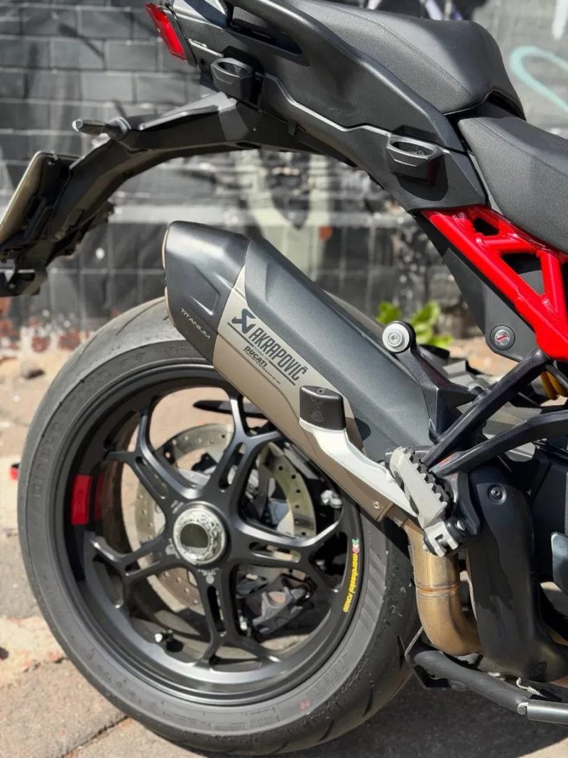 Мотоцикл Ducati Multistrada Pikes Peak V4 2025 рік — фото 4