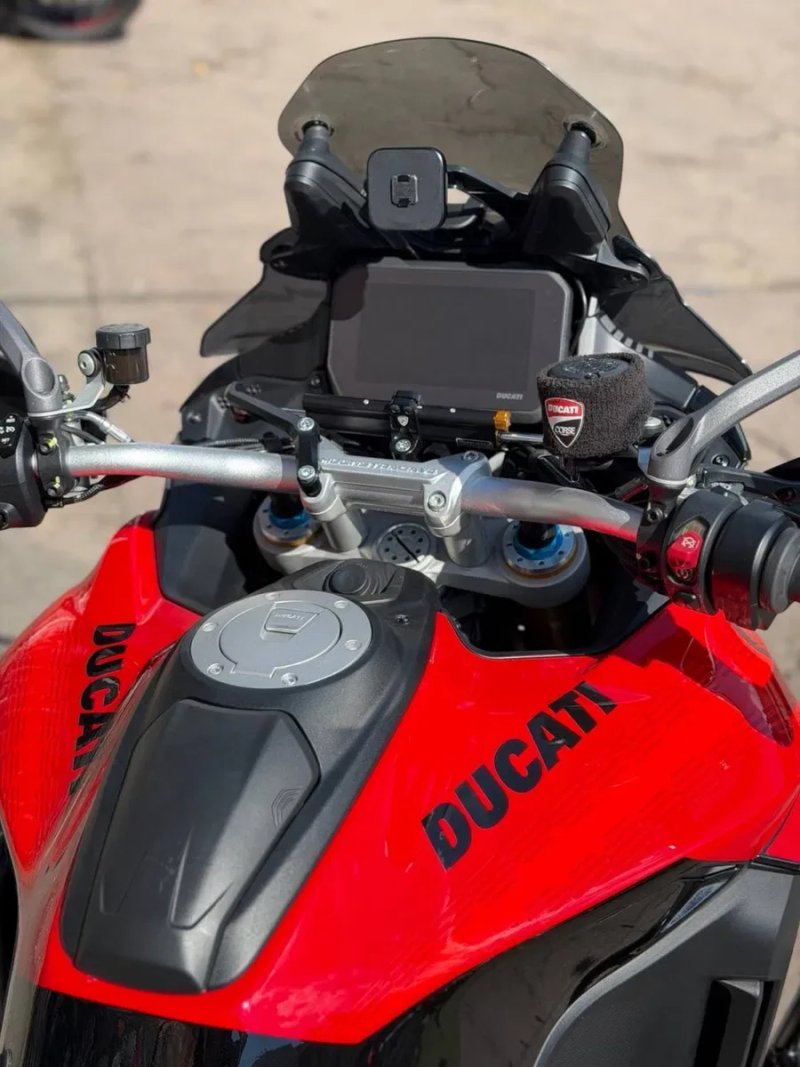 Мотоцикл Ducati Multistrada Pikes Peak V4 2025 рік — фото 6