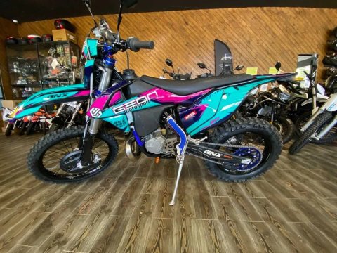 Мотоцикл GEON DAKAR GNX 250 2T Carb 21/18 МКПП-6 К16