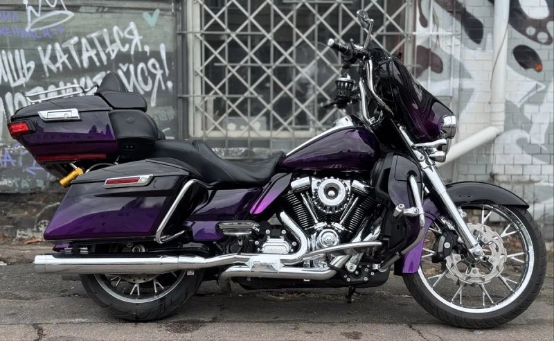 Мотоцикл Harley-Davidson FLHTK Ultra Limited Two Tone 2022 рік — фото 3