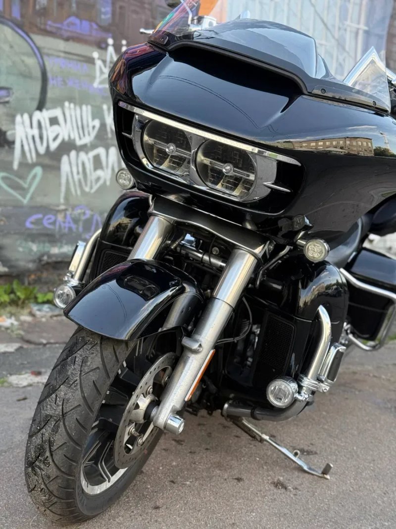 Мотоцикл Harley-Davidson Road Glide Ultra 2017 рік — фото 5