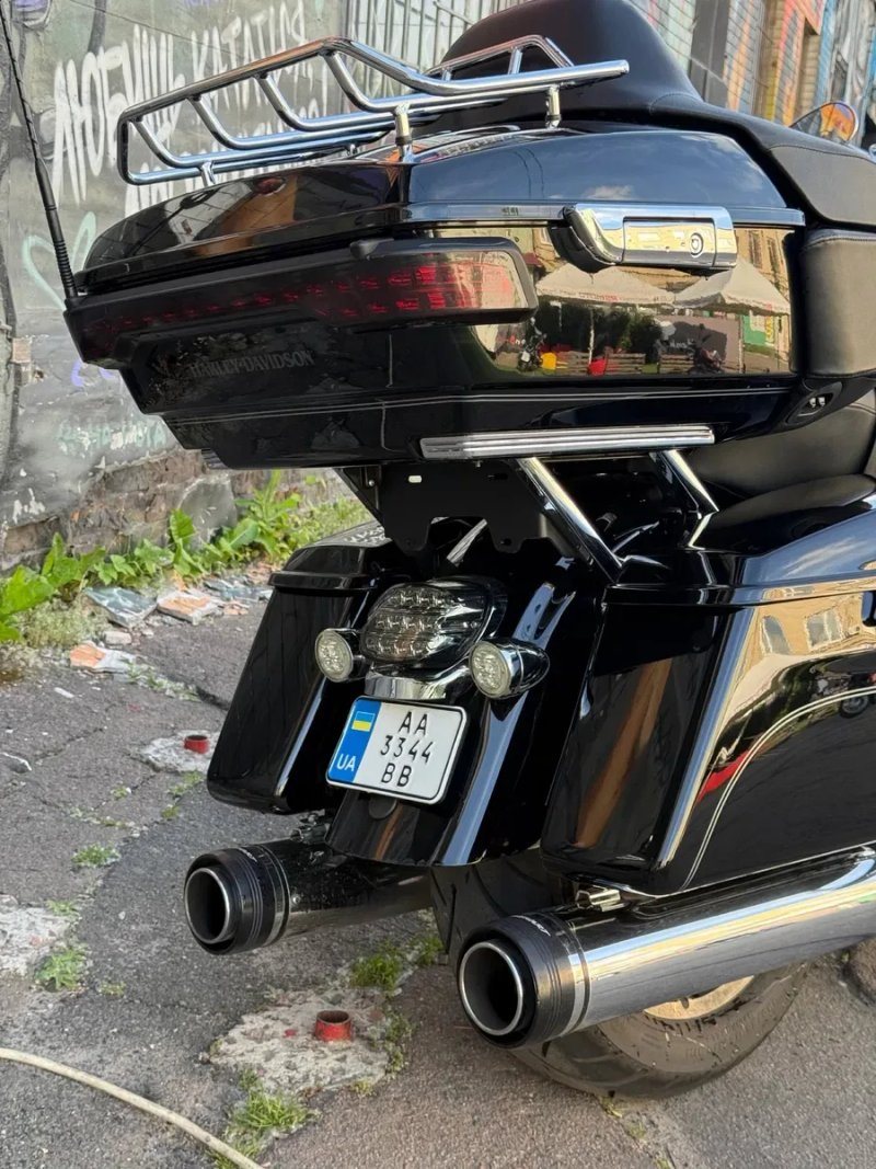 Мотоцикл Harley-Davidson Road Glide Ultra 2017 рік — фото 7