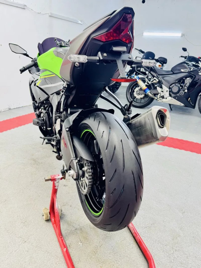 мотоцикл Kawasaki Ninja 636 ZX-6R 2523 км з Японії в оригіналі — фото 5