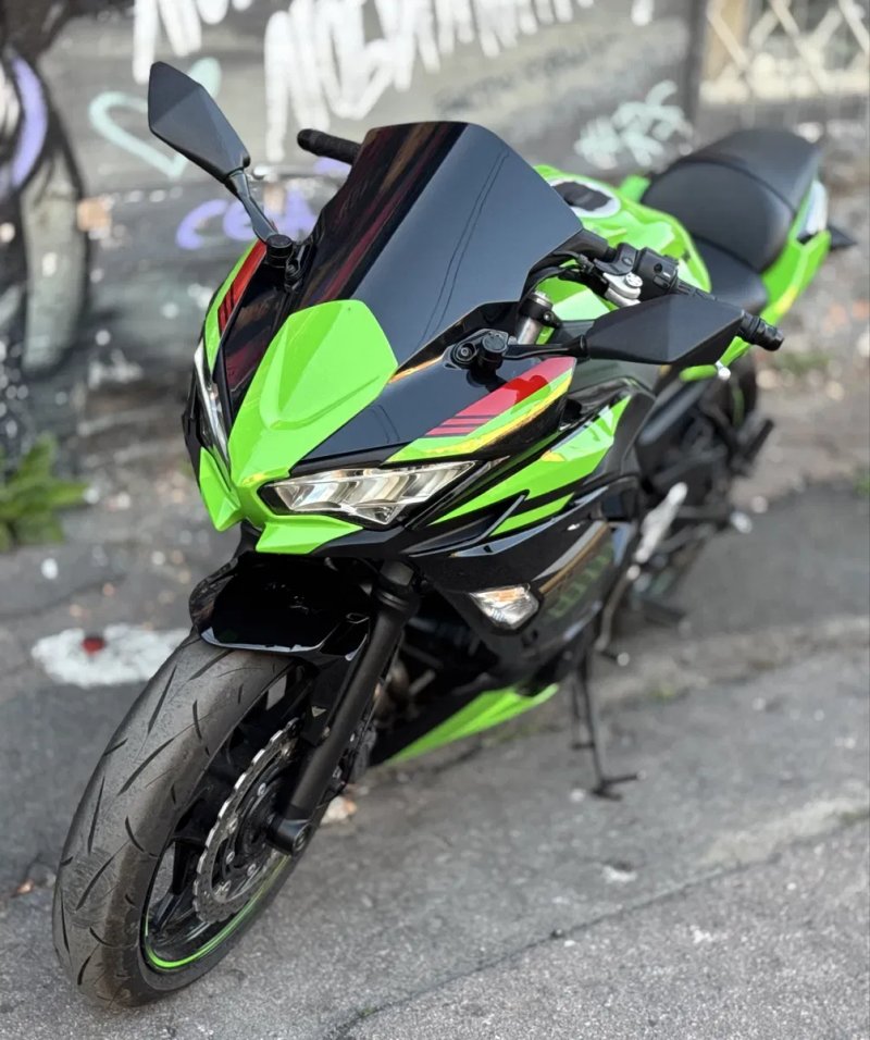 Мотоцикл Kawasaki Ninja 650 2021 року — фото 3