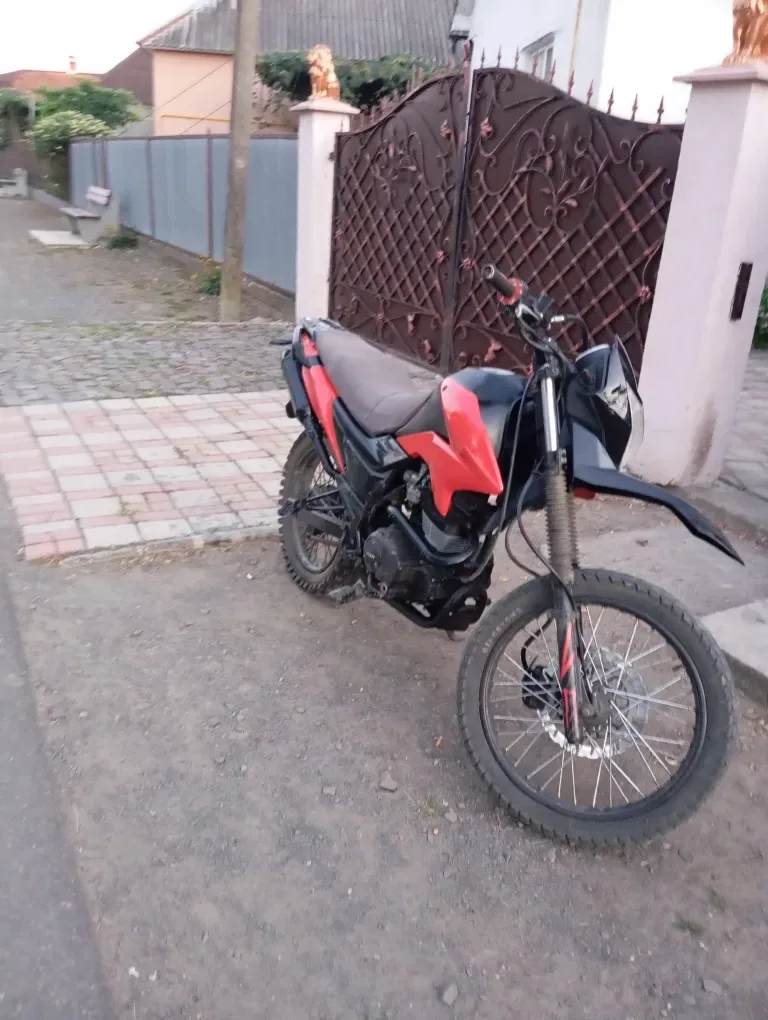 Мотоцикл Loncin LX200GY-3 — фото 3