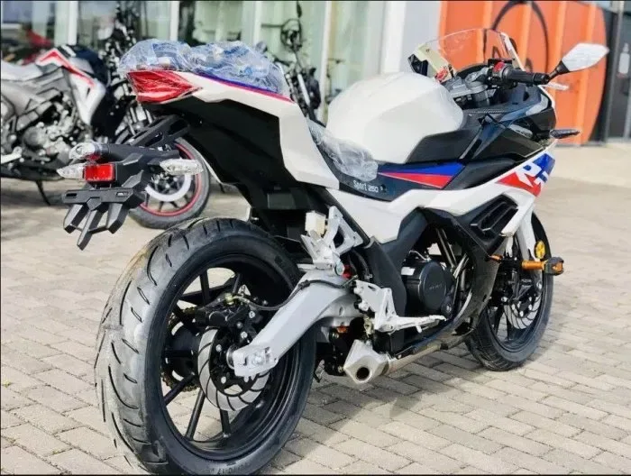 Мотоцикл спортбайк 250 кубов RIDER RR 250 новый мотоцикл спорт дорожный 250cc купить мото — фото 7