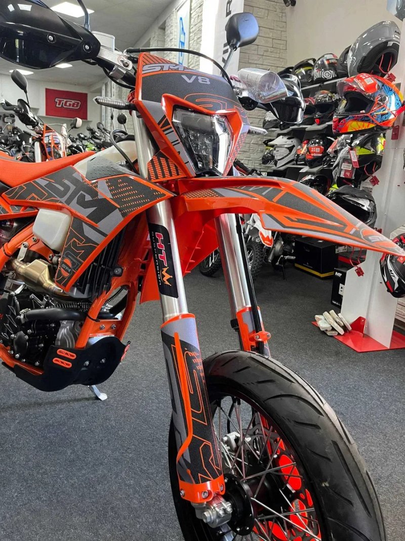 Мотоцикл STN V8 Motard В НАЯВНОСТІ !!! — фото 5