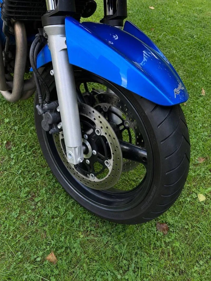 мотоцикл Suzuki Gsf650S — фото 5