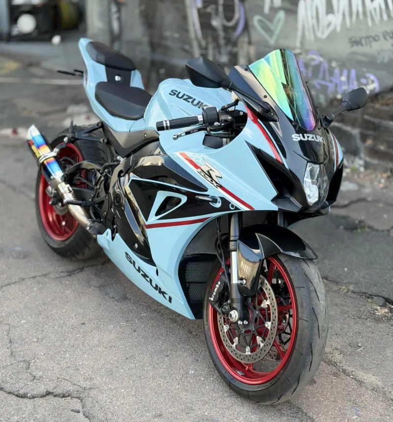 Мотоцикл Suzuki GSX R1000 2024 рік — фото 8