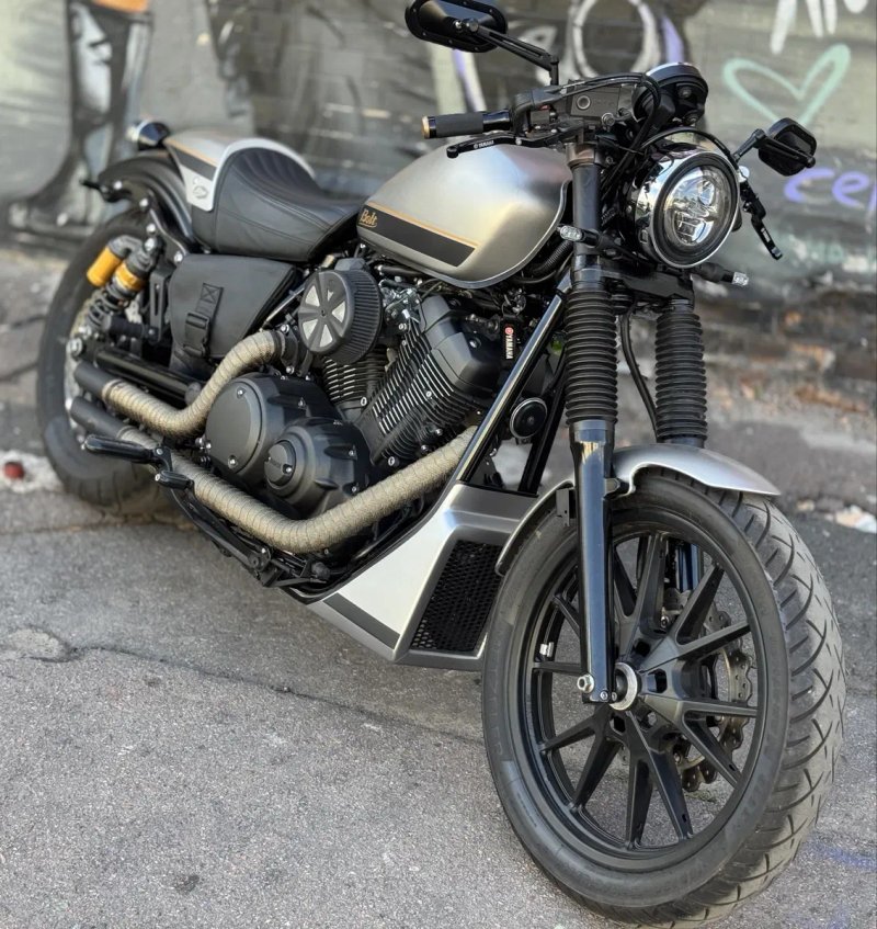 Мотоцикл  Yamaha Bolt Cafe Racer 2014 рік — фото 2