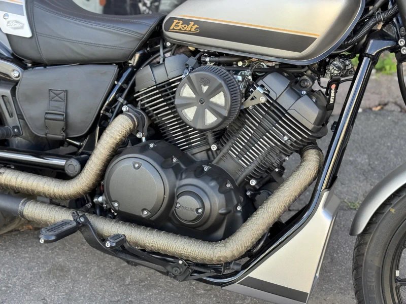 Мотоцикл  Yamaha Bolt Cafe Racer 2014 рік — фото 5