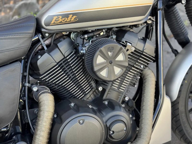 Мотоцикл  Yamaha Bolt Cafe Racer 2014 рік — фото 7