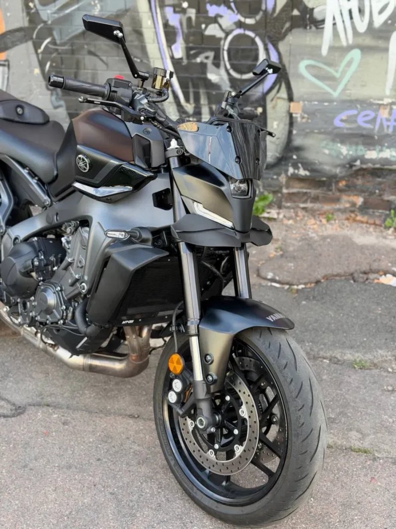 Мотоцикл Yamaha MT 09 2024 року — фото 2