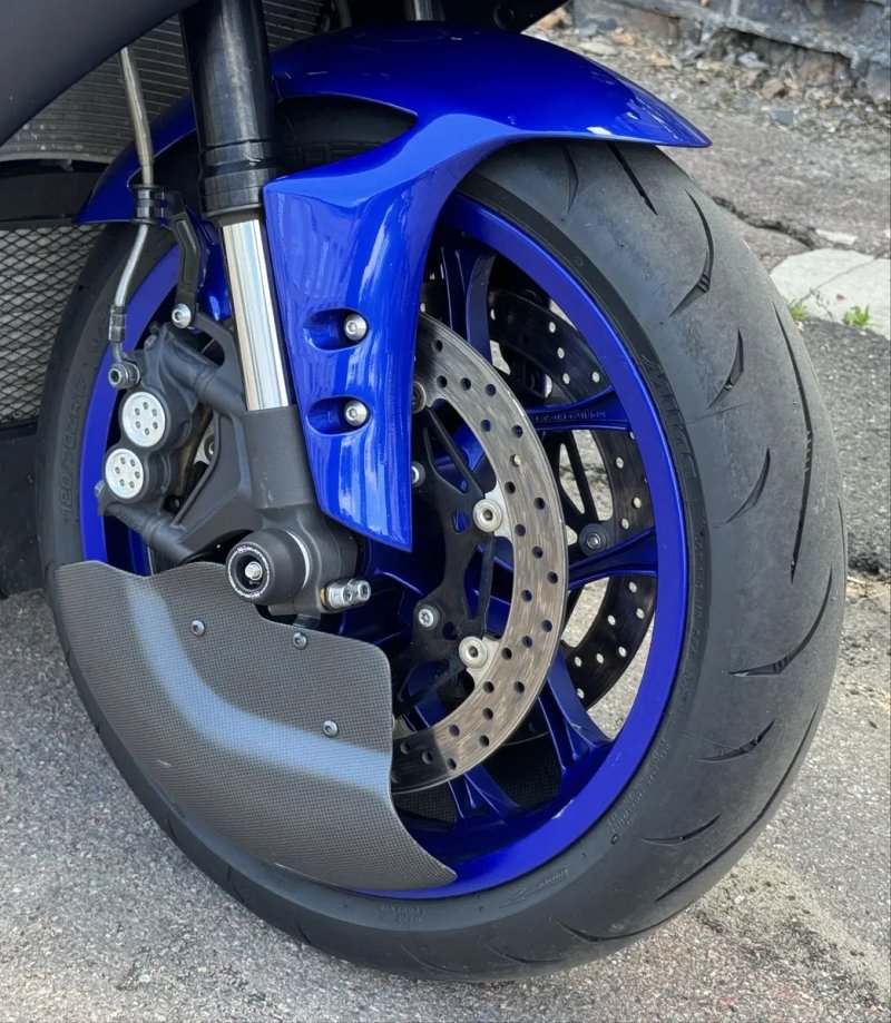 Мотоцикл Yamaha YZF-R1 2023 рік — фото 4
