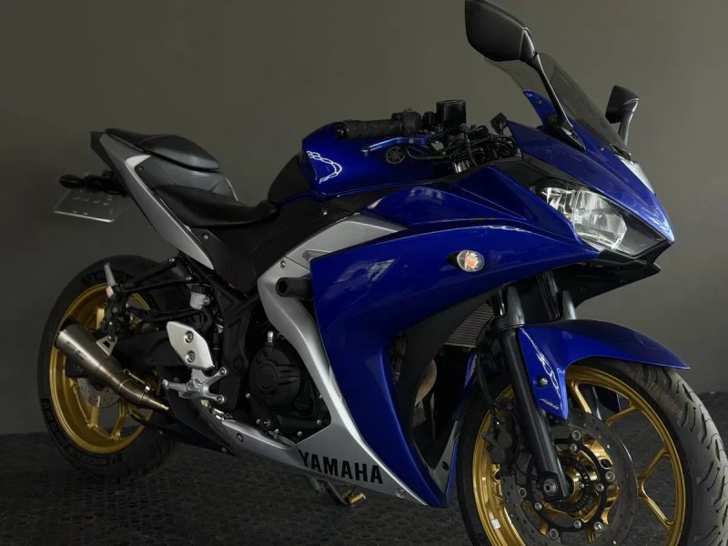 Мотоцикл Yamaha YZF-R3 2018 рік — фото 3