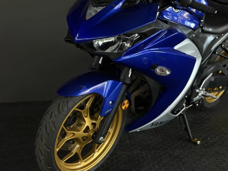 Мотоцикл Yamaha YZF-R3 2018 рік — фото 6