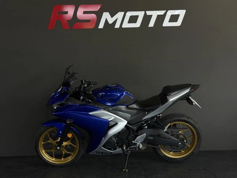 Мотоцикл Yamaha YZF-R3 2018 рік — фото 7