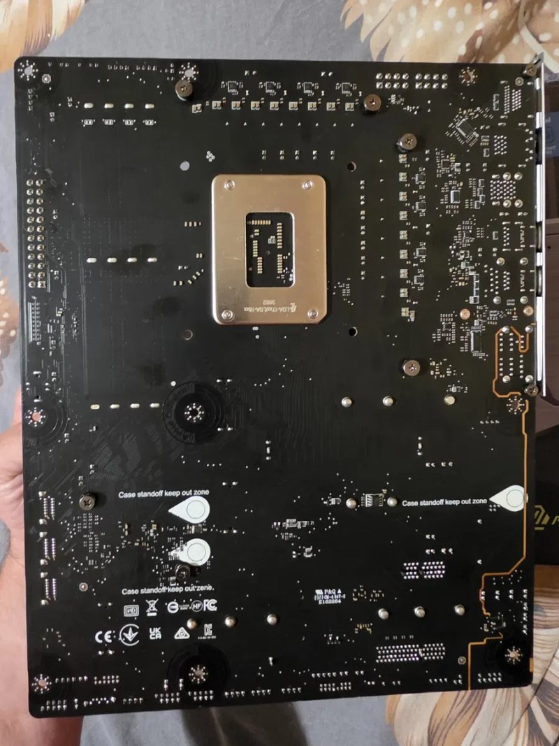 MSI MAG Z790 Tomahaw WiFi DDR5 — фото 3
