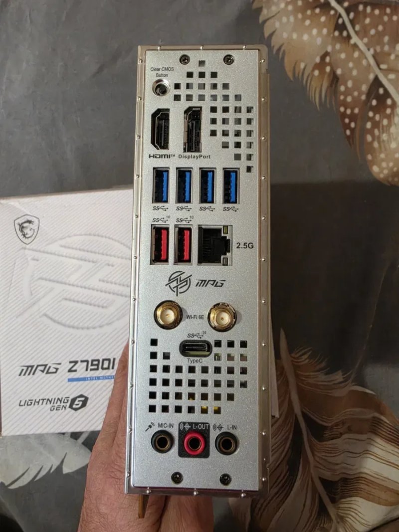 MSI MPG Z790I Edge WiFi — фото 4