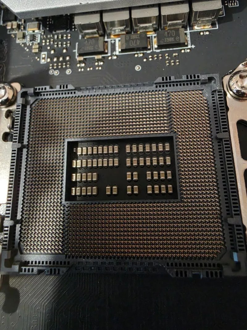 MSI MPG Z790I Edge WiFi — фото 5